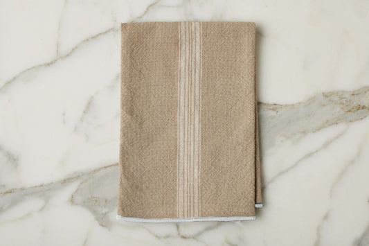 Dinner napkins in a white stripe, set of four.