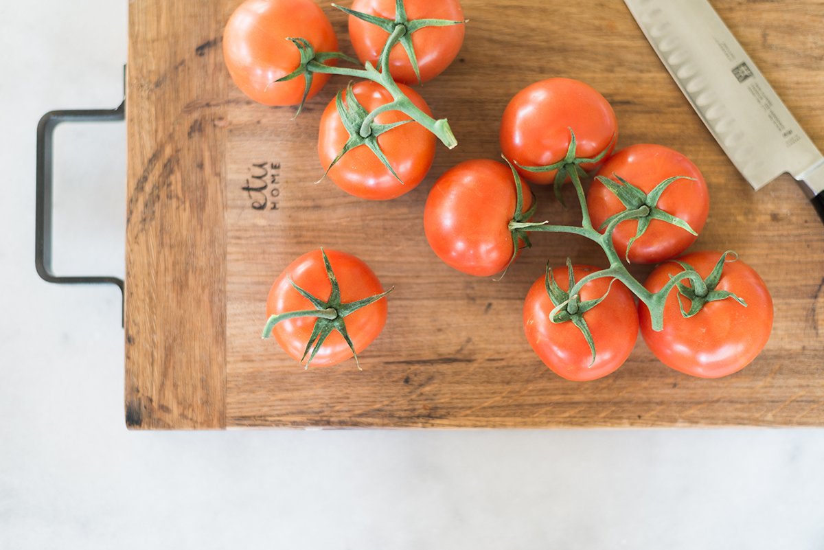 Farmhouse Cutting Board, Large + Wood Oiling Wax