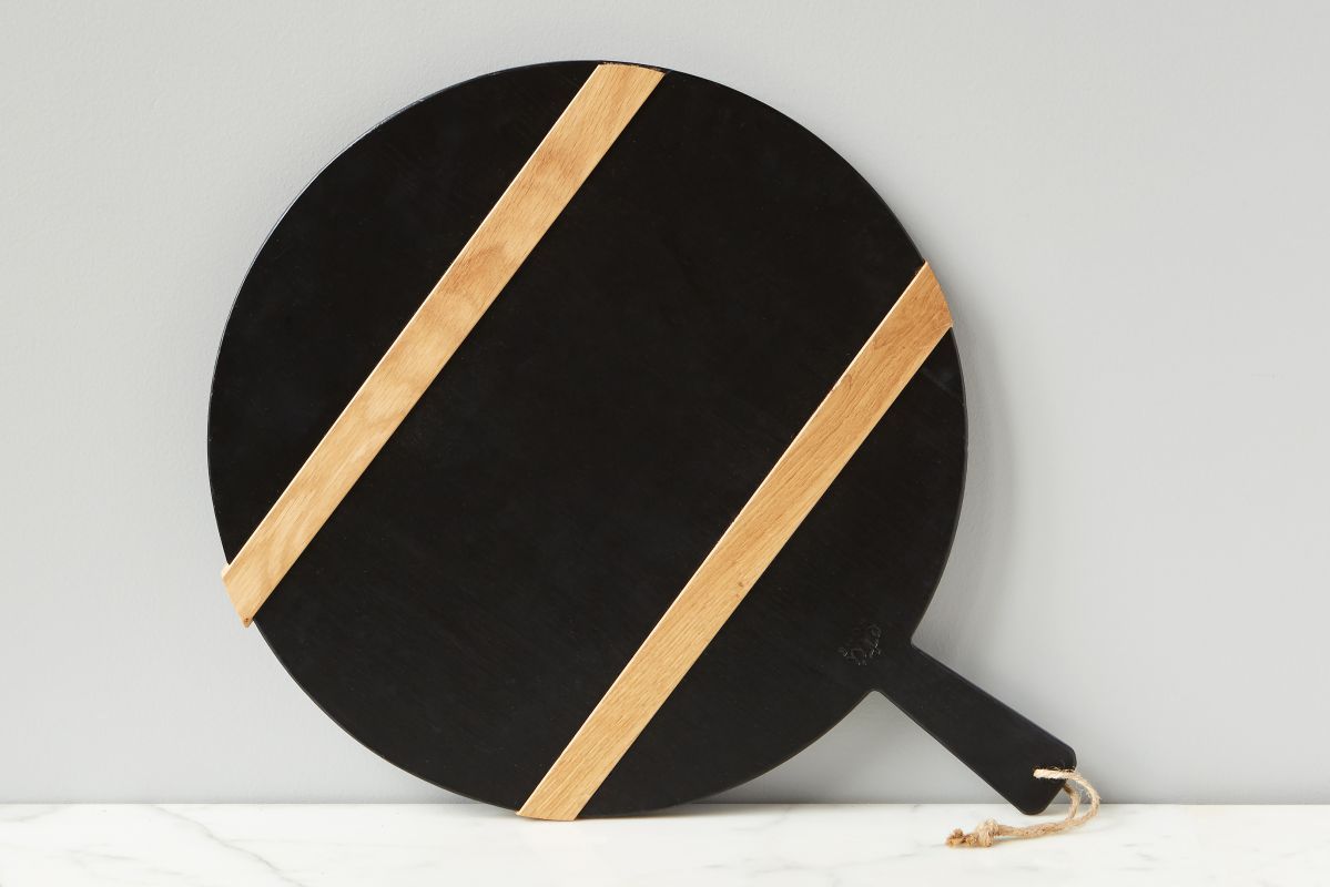 Black Round Mod Charcuterie Board, Medium