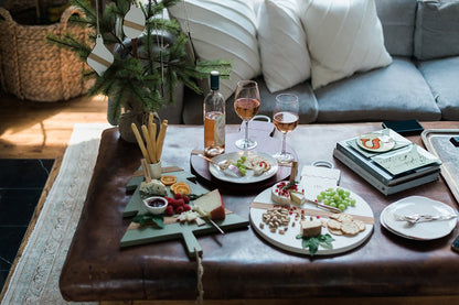 Charcuterie board, white mod ornament, small.