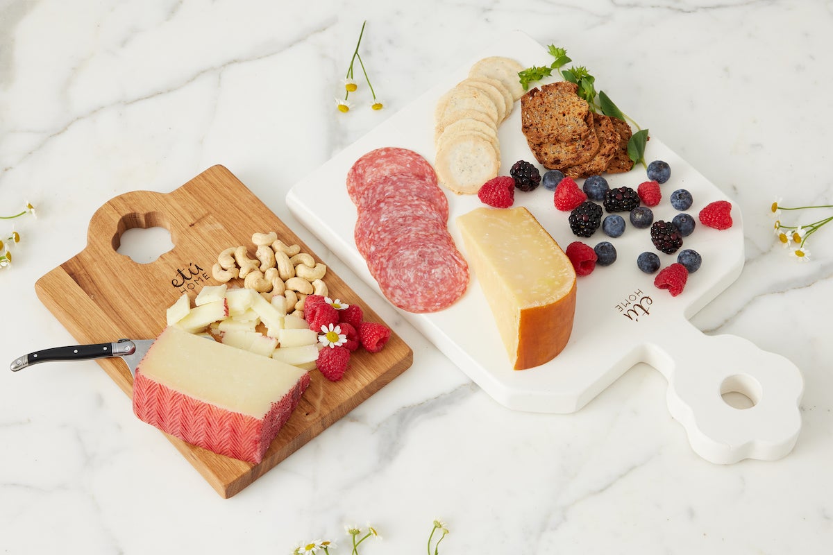 Daisy Handled Charcuterie Board