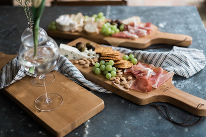 Tapas plank set in natural wood, set of two.