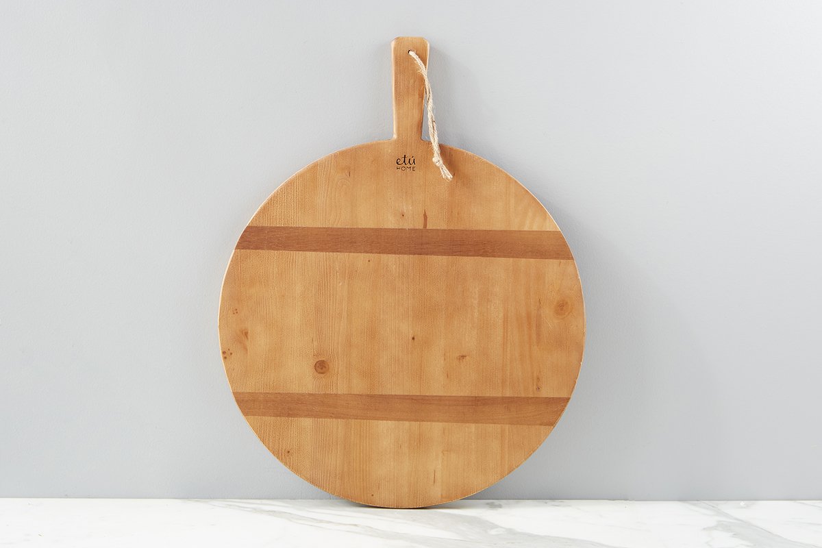 Round Pine Charcuterie Board, Medium