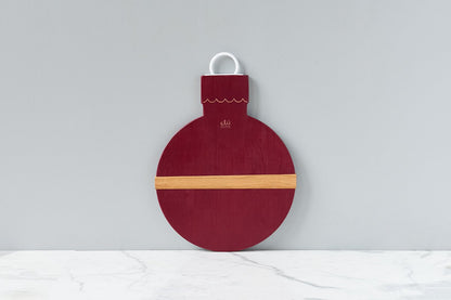 Charcuterie board, merlot mod ornament, small.